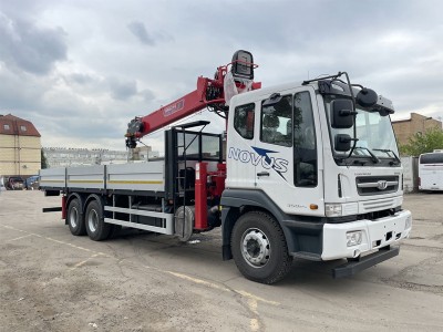 Кран-манипулятор HORYONG HRS 216 на базе DAEWOO NOVUS CL8CF